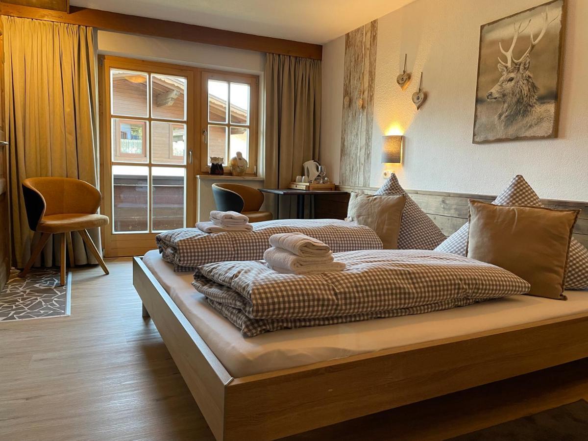 Haus Tirol Ehrwald Hotel Bagian luar foto