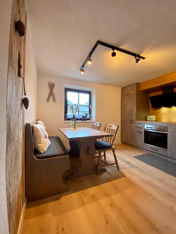 Haus Tirol Ehrwald Hotel Bagian luar foto